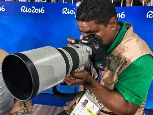  João Maia em ação na cobertura da Paralimpíada (Foto: Reprodução/ Internet) 